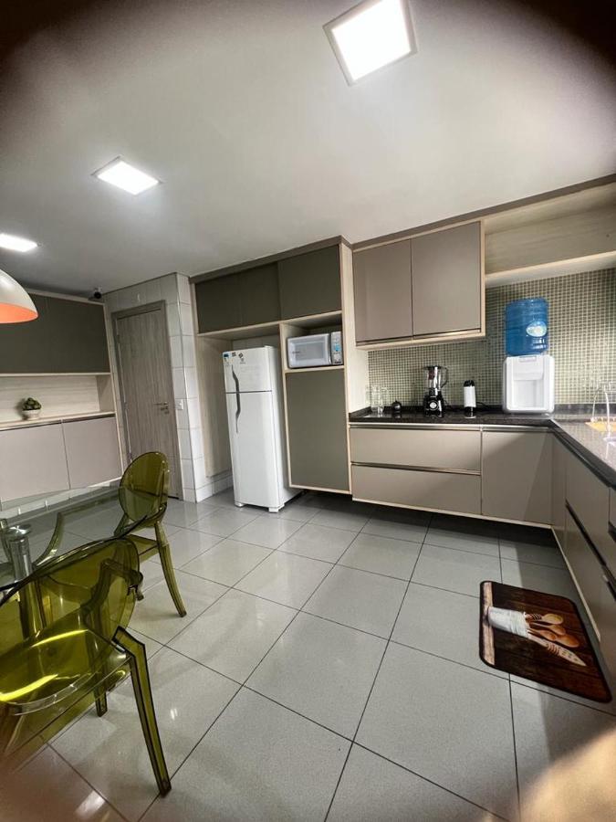 Em Edificio 100% Mobiliado Temporada * Manaos