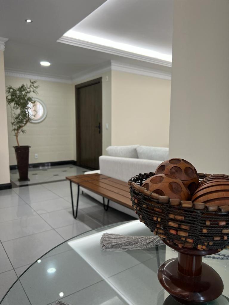 Em Edificio 100% Mobiliado Temporada Apartamento