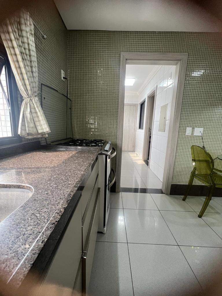 Apartamento Em Edificio 100% Mobiliado Temporada *