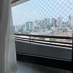 Apartamento Em Edificio 100% Mobiliado Para Temporada