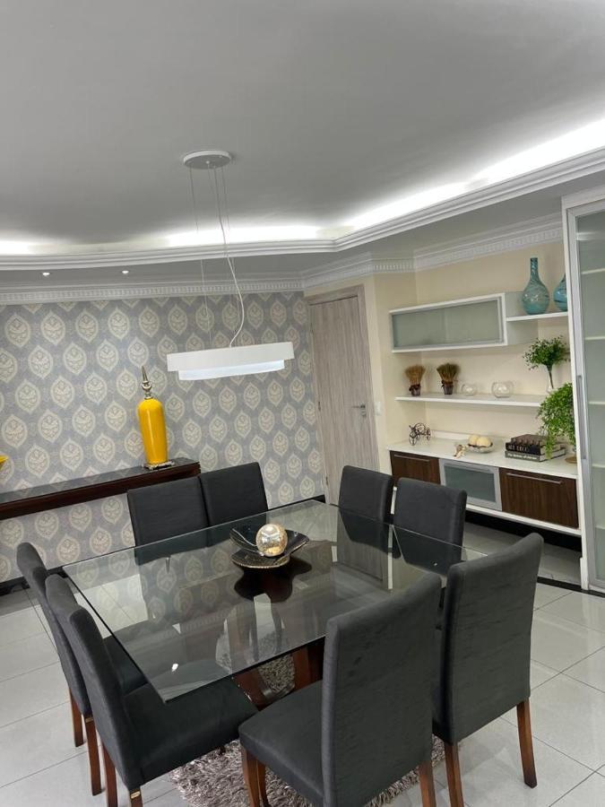 Em Edificio 100% Mobiliado Temporada Apartment *