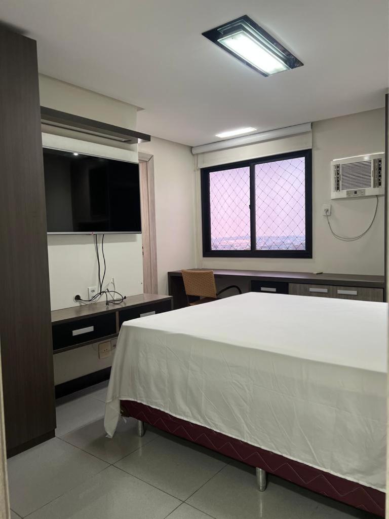 Em Edificio 100% Mobiliado Temporada * Manaus