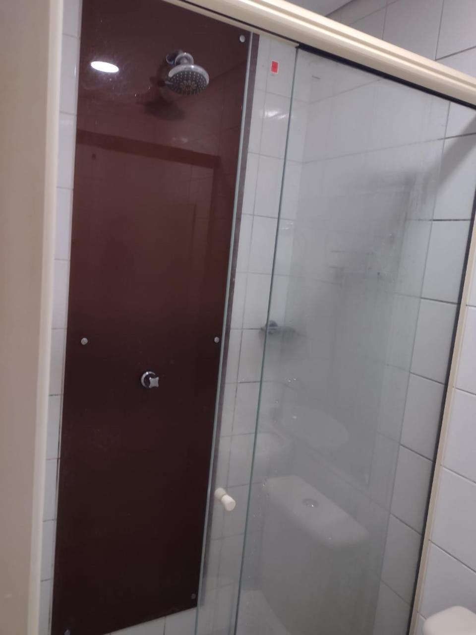 Em Edificio 100% Mobiliado Temporada Apartment *